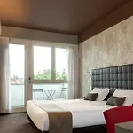 Western Continental 4* أوديني