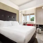 فندق Western Continental 4*