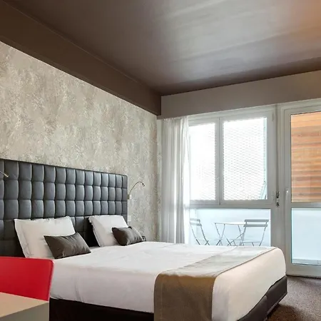 Otel Western Continental