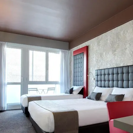 Western Continental 4*