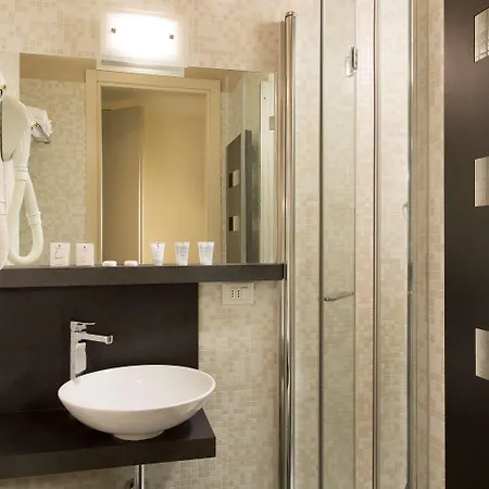 Western Continental 4* Udine