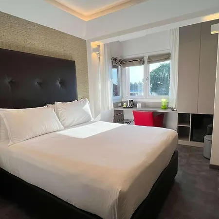 Western Continental 4* Udine