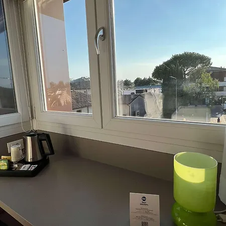 Western Continental 4* Údine