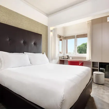 Hotel Western Continental 4*