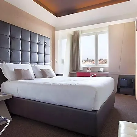 Hotel Western Continental 4*