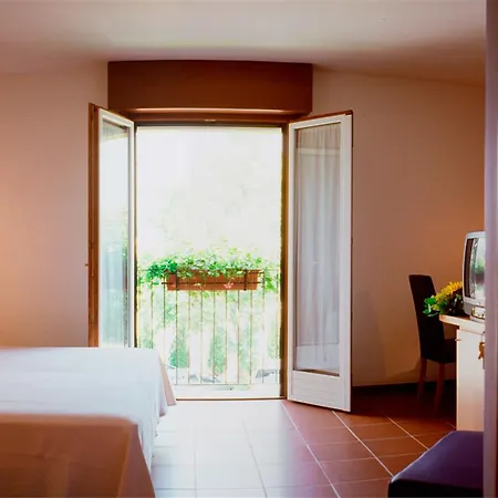 Hotel Western Continental