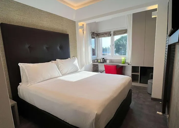 Western Continental 4* Udine